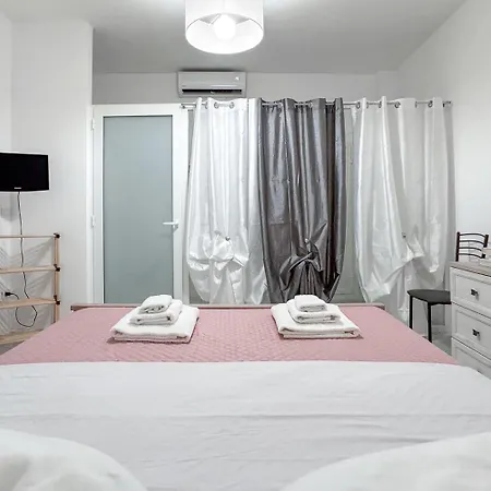 Le 3 Gemme Apartment